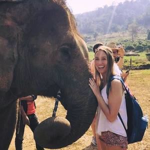 Meet your Posher, Carly